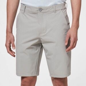 Oakley Take Pro Short 3.0 in Stone Gray